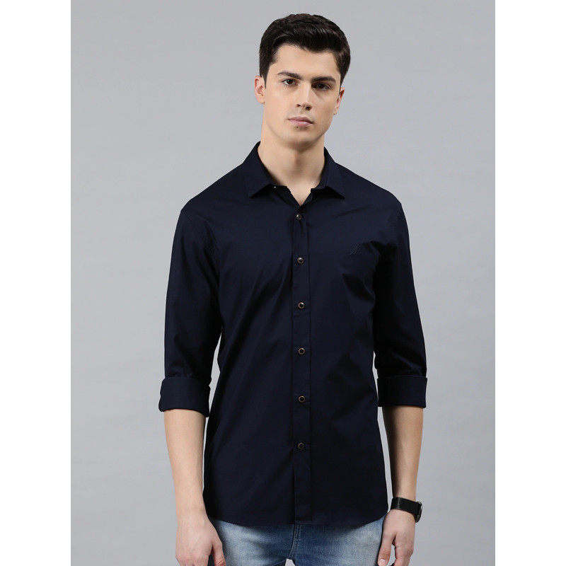 Men Navy Blue Slim Fit Solid Casual Shirt