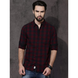 Men Maroon & Navy Blue...