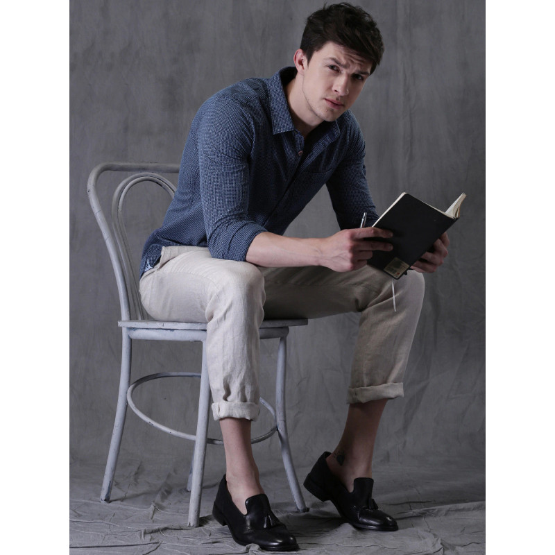 Navy Blue Slim Fit Checked Casual Shirt