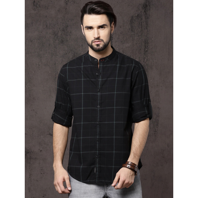 Time Travlr Men Black & Green Checked Casual Sustainable Shirt