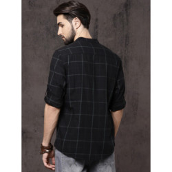 Time Travlr Men Black & Green Checked Casual Sustainable Shirt