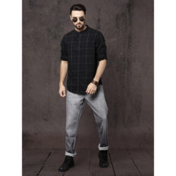 Time Travlr Men Black & Green Checked Casual Sustainable Shirt