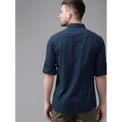 Men Navy Blue & Black Regular Fit Checked Casual Sustainable Shirt